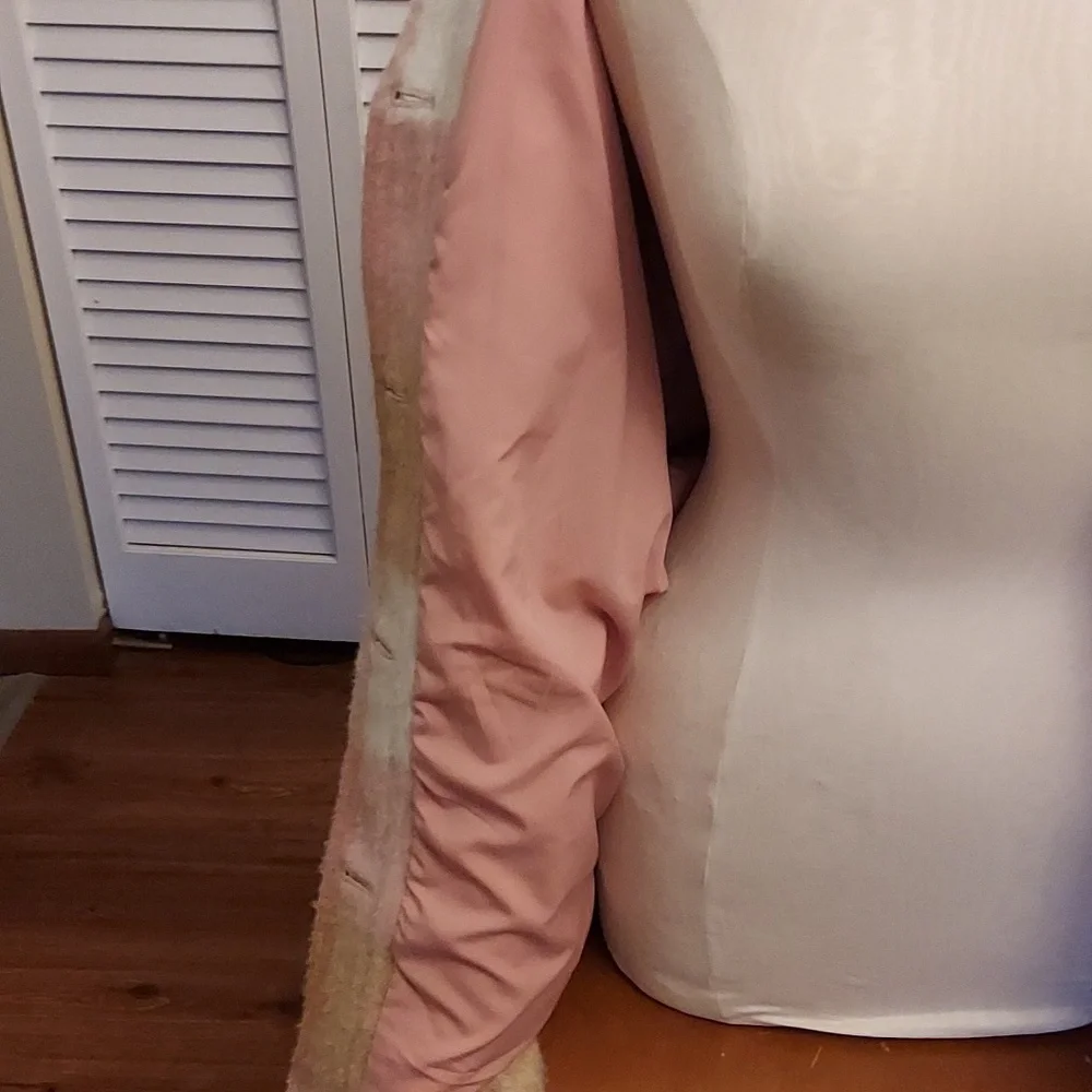 Shacket - Picture 7 of 10